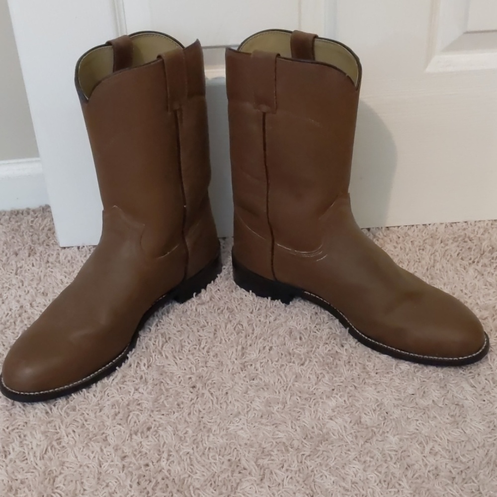 Justin cowboy boots
